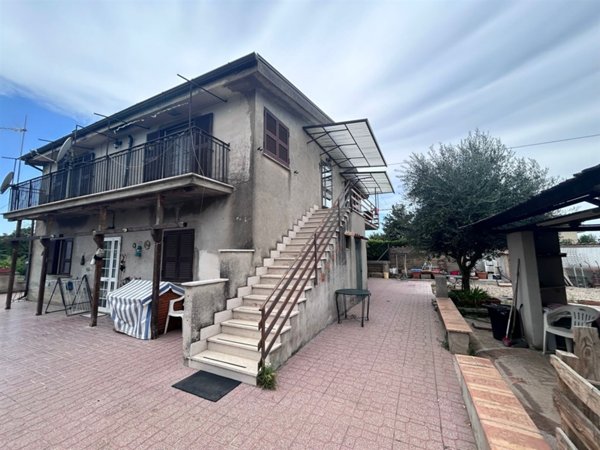 casa indipendente in vendita a San Cesareo
