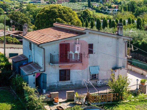 casa indipendente in vendita a San Cesareo