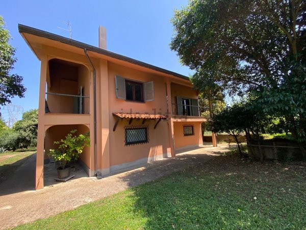 casa indipendente in vendita a San Cesareo