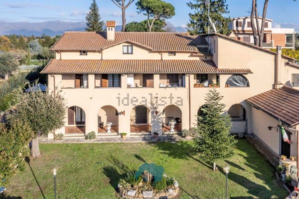 casa indipendente in vendita a San Cesareo