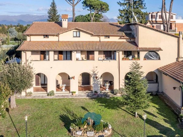 casa indipendente in vendita a San Cesareo