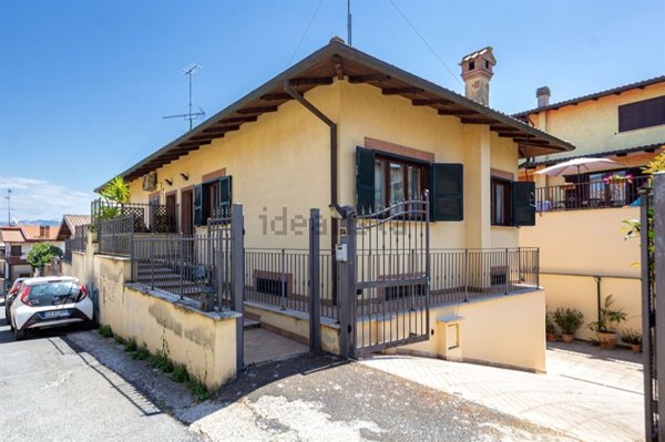 casa indipendente in vendita a San Cesareo