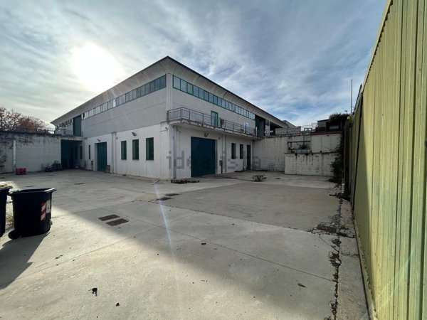 capannone in vendita a San Cesareo