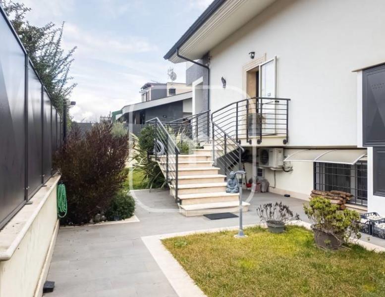 casa indipendente in vendita a San Cesareo in zona Colle di Fuori