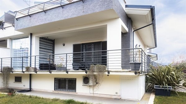 casa indipendente in vendita a San Cesareo