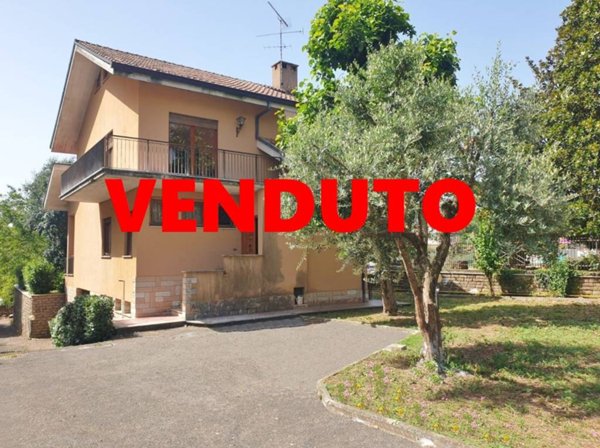 casa indipendente in vendita a San Cesareo