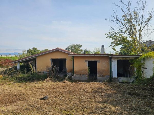 casa indipendente in vendita a San Cesareo