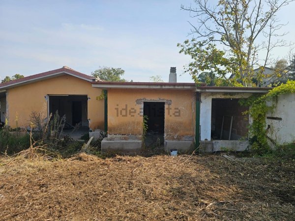 casa indipendente in vendita a San Cesareo