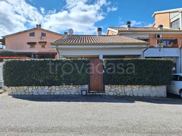 casa indipendente in vendita a San Cesareo