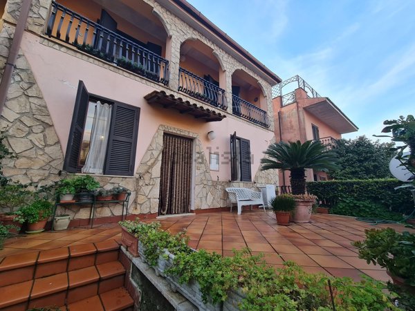 casa indipendente in vendita a San Cesareo