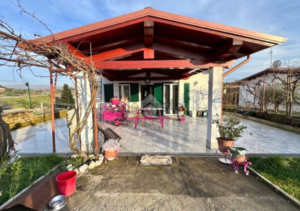 casa indipendente in vendita a San Cesareo