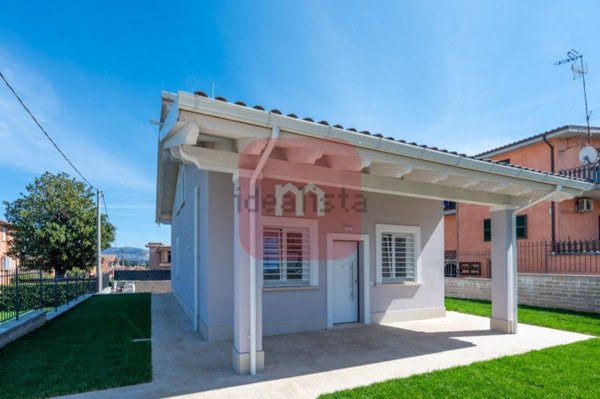 casa indipendente in vendita a San Cesareo