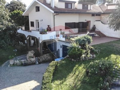 casa indipendente in vendita a San Cesareo
