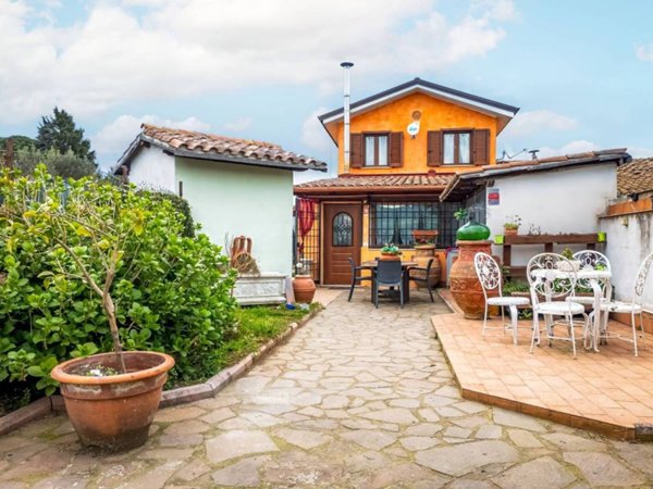 casa indipendente in vendita a San Cesareo