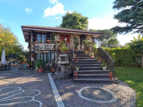 casa indipendente in vendita a San Cesareo