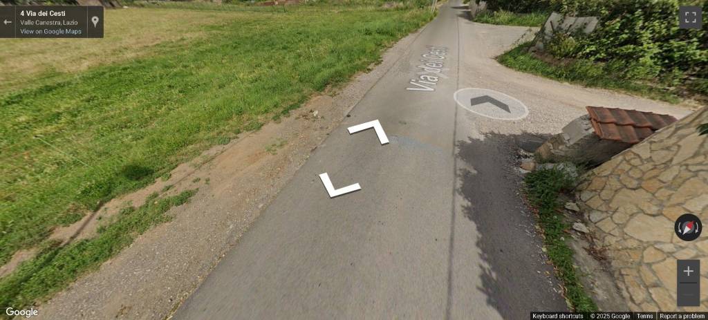 locale di sgombero in vendita a San Cesareo