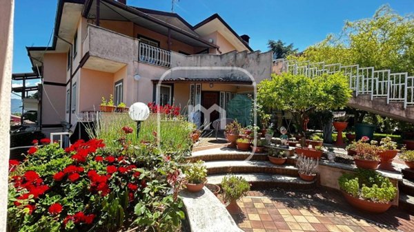 casa indipendente in vendita a San Cesareo