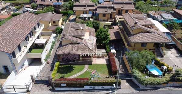 casa indipendente in vendita a San Cesareo