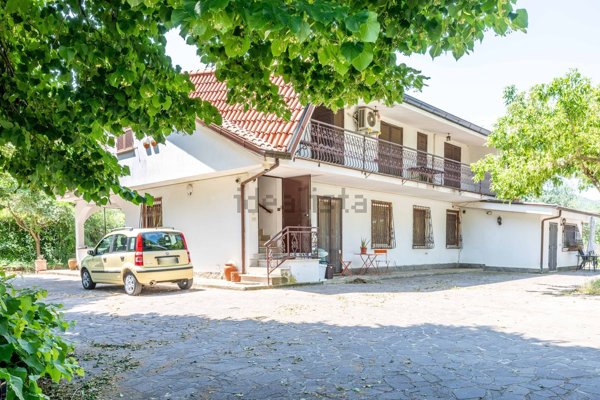 appartamento in vendita a San Cesareo in zona Campo Gillaro