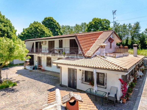 appartamento in vendita a San Cesareo in zona Campo Gillaro