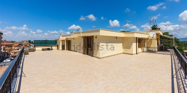 appartamento in vendita a San Cesareo in zona Colle di Fuori