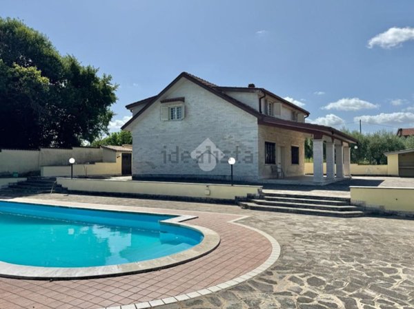casa indipendente in vendita a San Cesareo