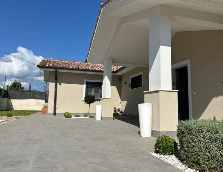casa indipendente in vendita a San Cesareo