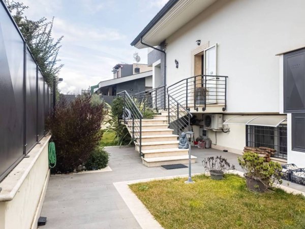 casa indipendente in vendita a San Cesareo