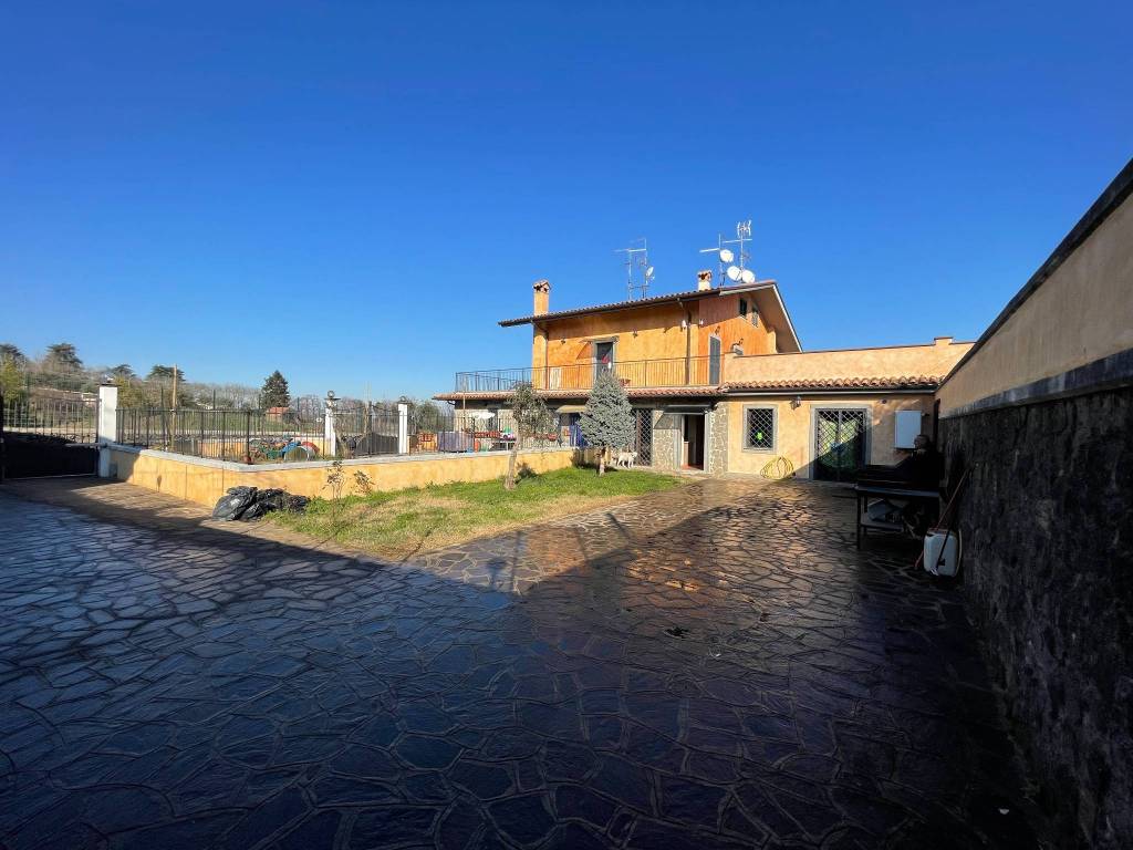 appartamento in vendita a San Cesareo
