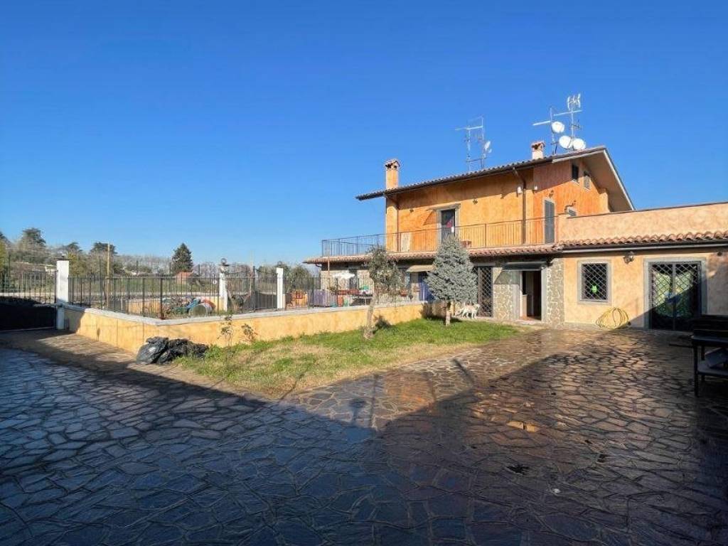 appartamento in vendita a San Cesareo