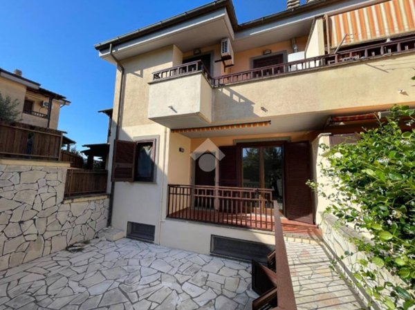 casa indipendente in vendita a San Cesareo