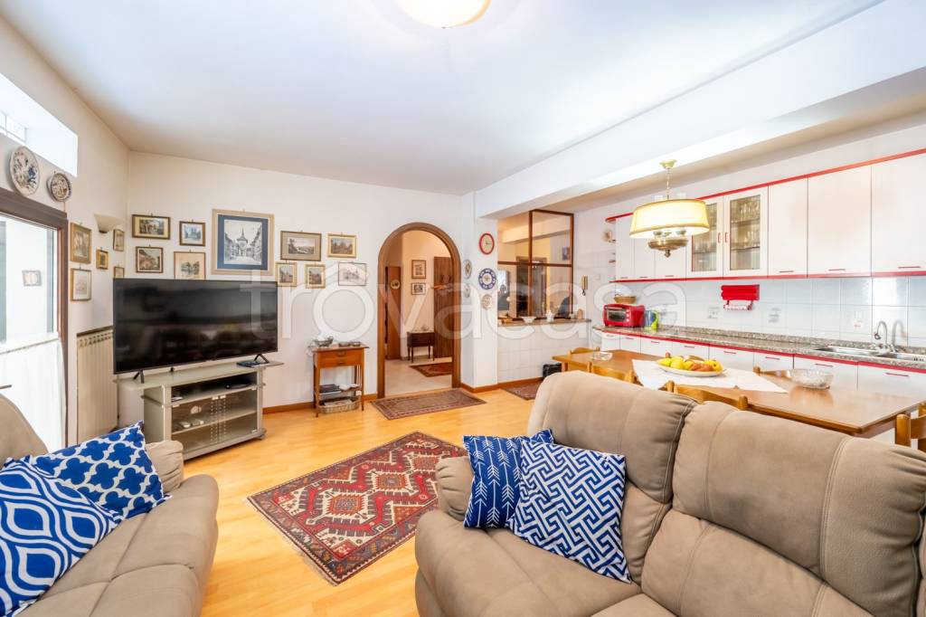 casa indipendente in vendita a San Cesareo