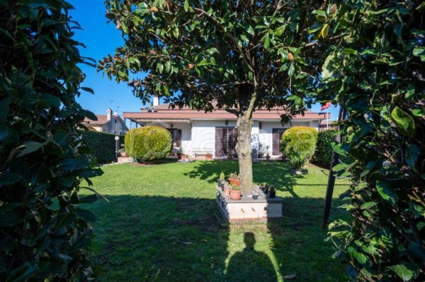 casa indipendente in vendita a San Cesareo