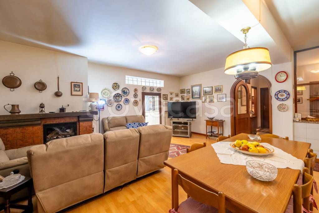 casa indipendente in vendita a San Cesareo