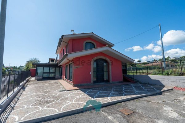 appartamento in vendita a San Cesareo in zona Colle di Fuori