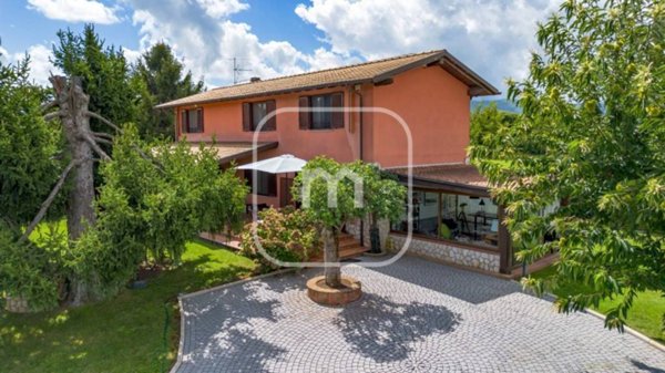 casa indipendente in vendita a San Cesareo