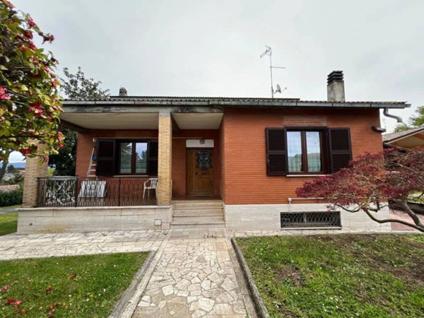casa indipendente in vendita a San Cesareo