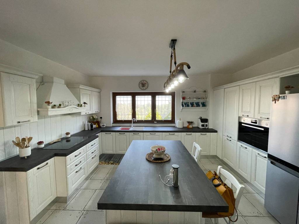 casa indipendente in vendita a San Cesareo in zona Colle San Pietro
