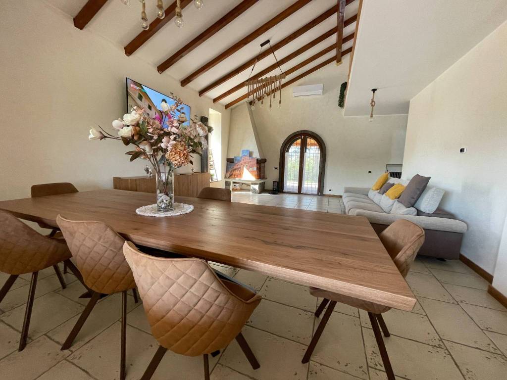 casa indipendente in vendita a San Cesareo in zona Colle San Pietro