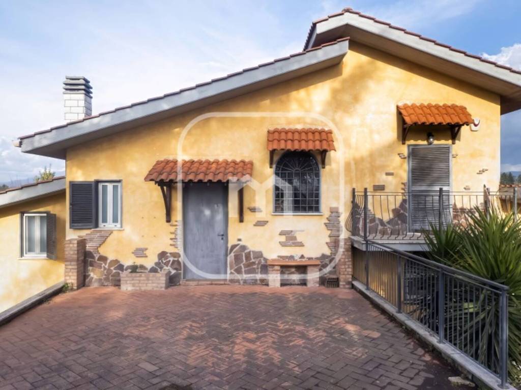 casa indipendente in vendita a San Cesareo