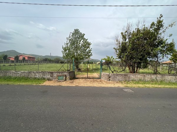 terreno edificabile in vendita a San Cesareo
