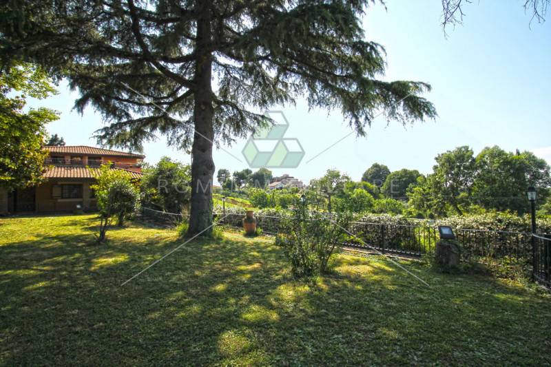 casa indipendente in vendita a San Cesareo in zona Colle San Pietro