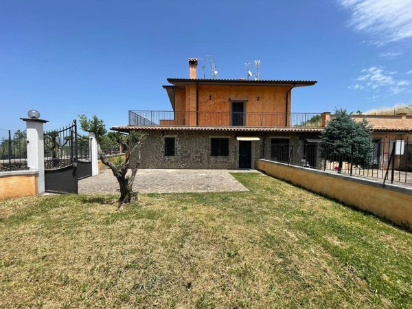 appartamento in vendita a San Cesareo