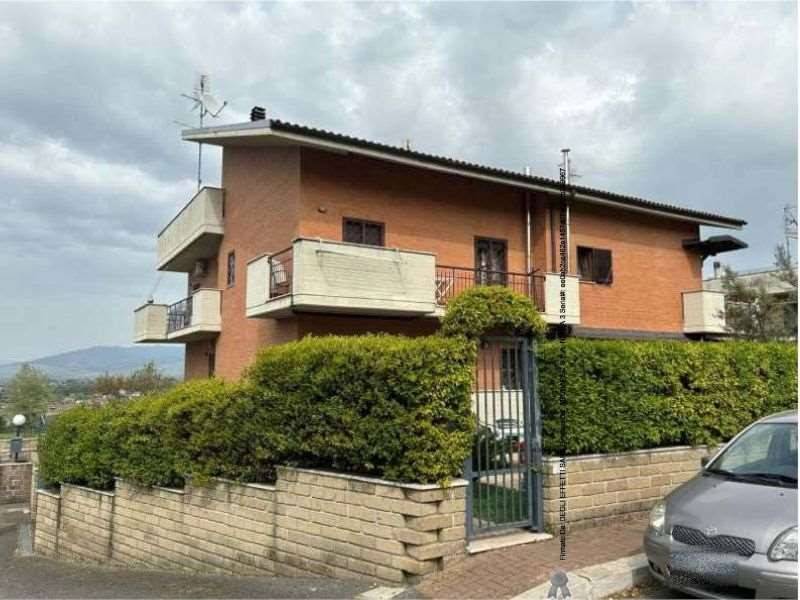 casa indipendente in vendita a San Cesareo