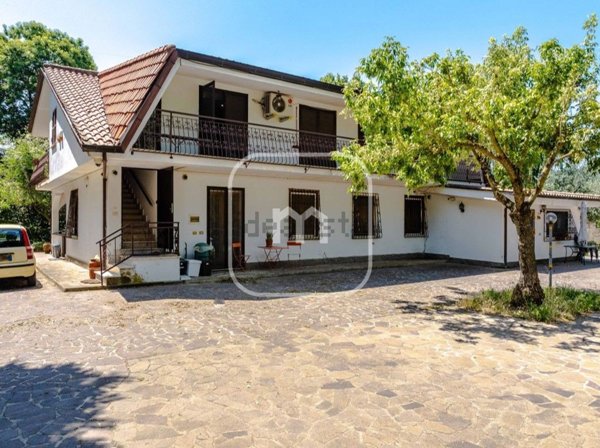 appartamento in vendita a San Cesareo in zona Campo Gillaro