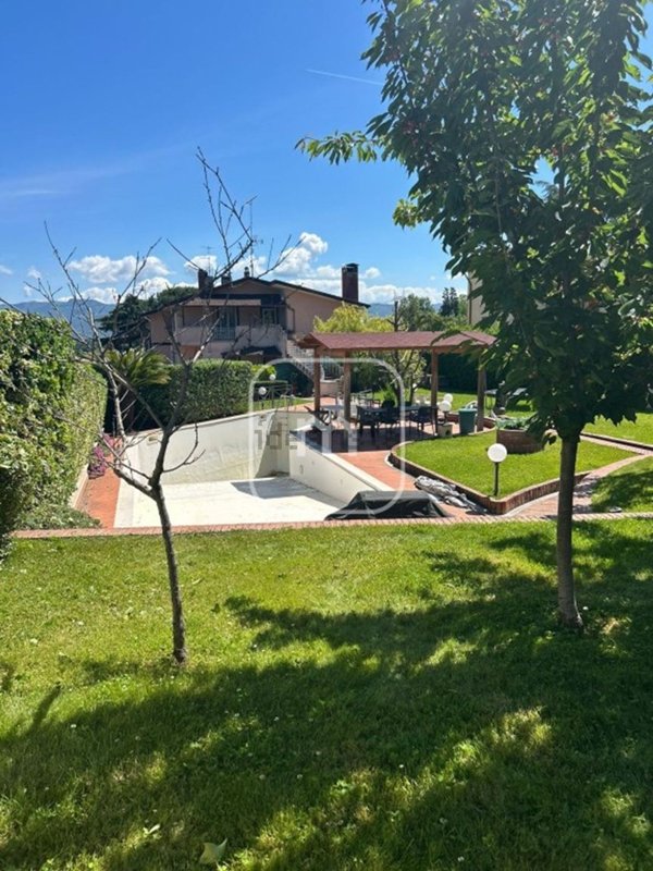 casa indipendente in vendita a San Cesareo