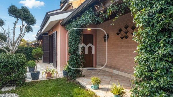 casa indipendente in vendita a San Cesareo