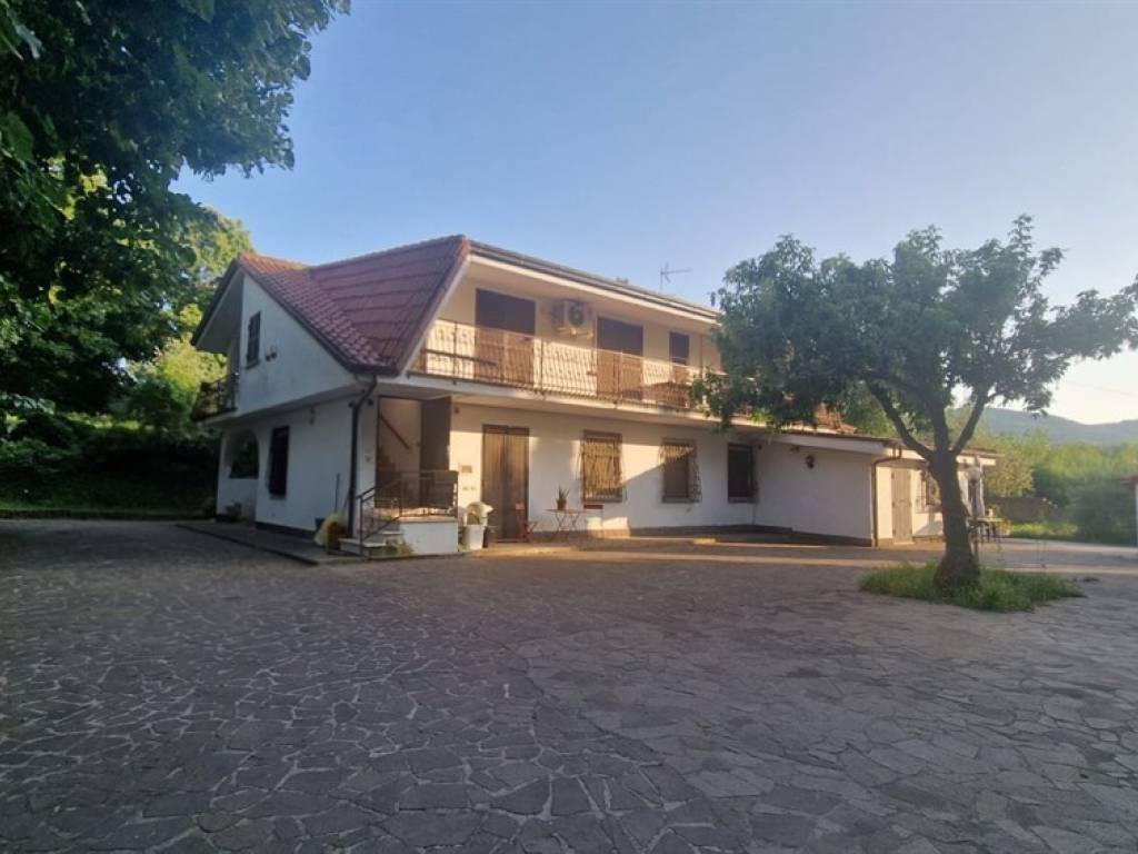 appartamento in vendita a San Cesareo in zona Campo Gillaro