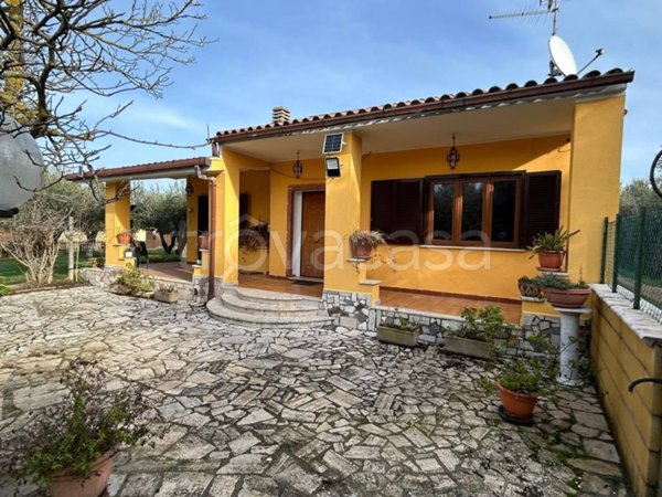 casa indipendente in vendita a San Cesareo