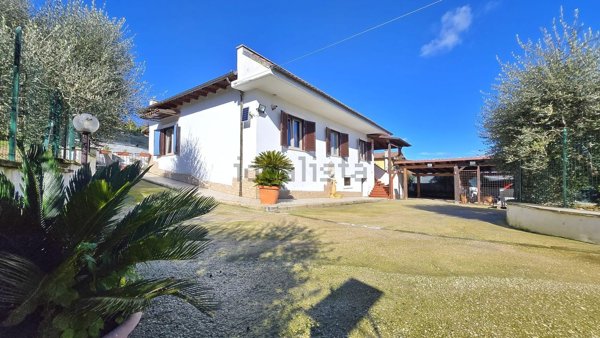 casa indipendente in vendita a San Cesareo